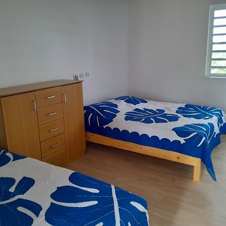 Mara'Ai Le Spot Tubuai Chambre Triple Taahueia Deluxe Sdb Privee Avec Piscine Mataura Екстериор снимка
